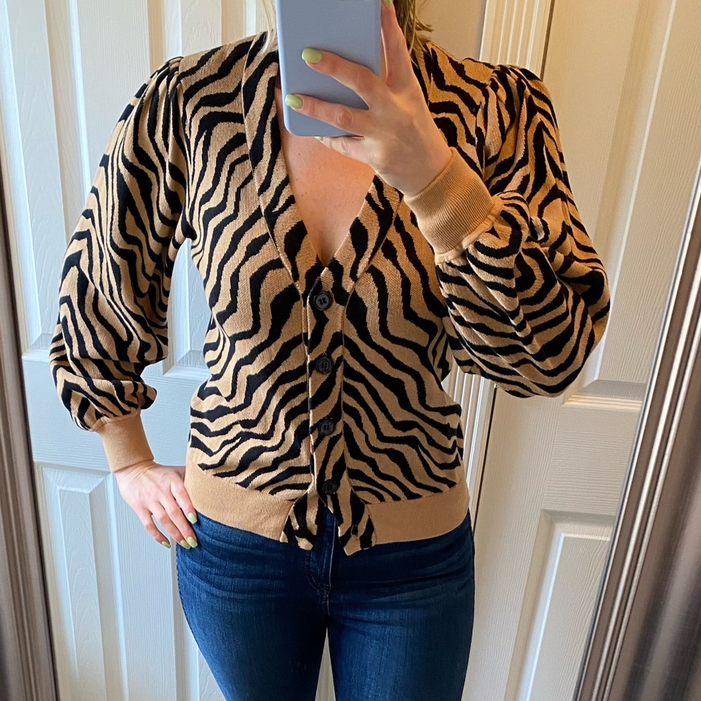 Anthropologie animal print sweater